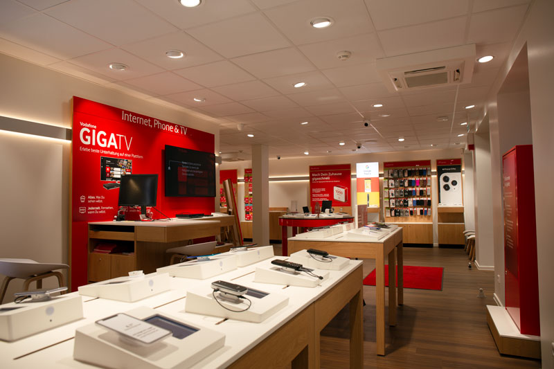 Vodafone Shop Altona Ottenser Hauptstraße 3 22765 Hamburg Innenansicht Smartphones Beratung